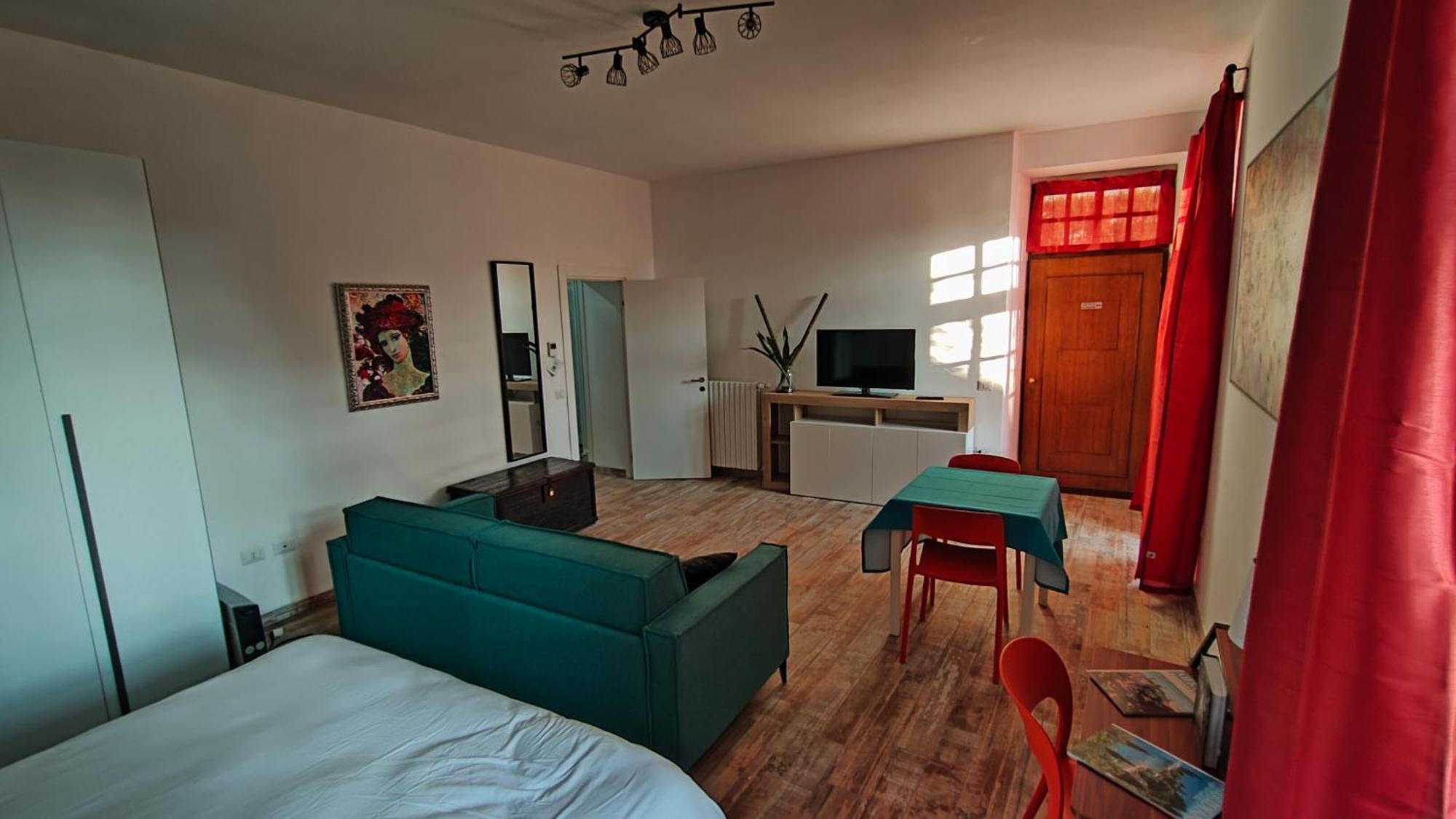Nelly Bergamo Apartments Екстер'єр фото